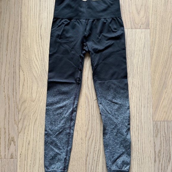 Gymshark Adapt Ombré Seamless Leggings - Picture 2 of 6